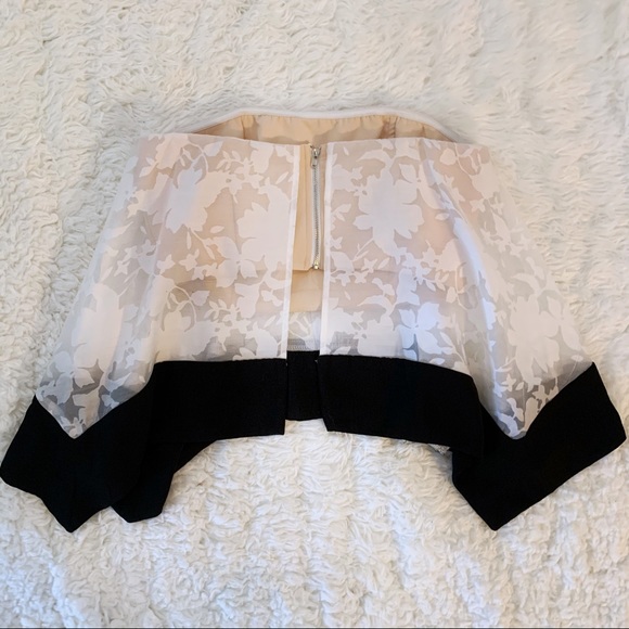 AKIRA Floral Black and White Flowy Bustier Top - Picture 4 of 5